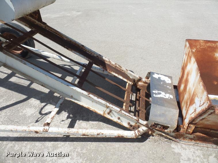 image for item L4685 Tyler belt conveyor