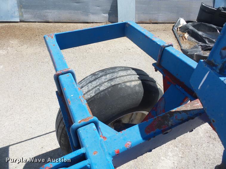 image for item L4687 High box anhydrous wagon frame