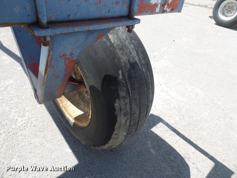 image for item L4689 High box anhydrous wagon frame