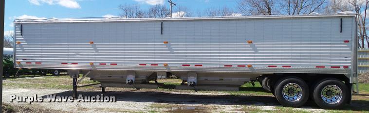 image for item CB9958 2017 Timpte Super Hopper double hopper grain trailer