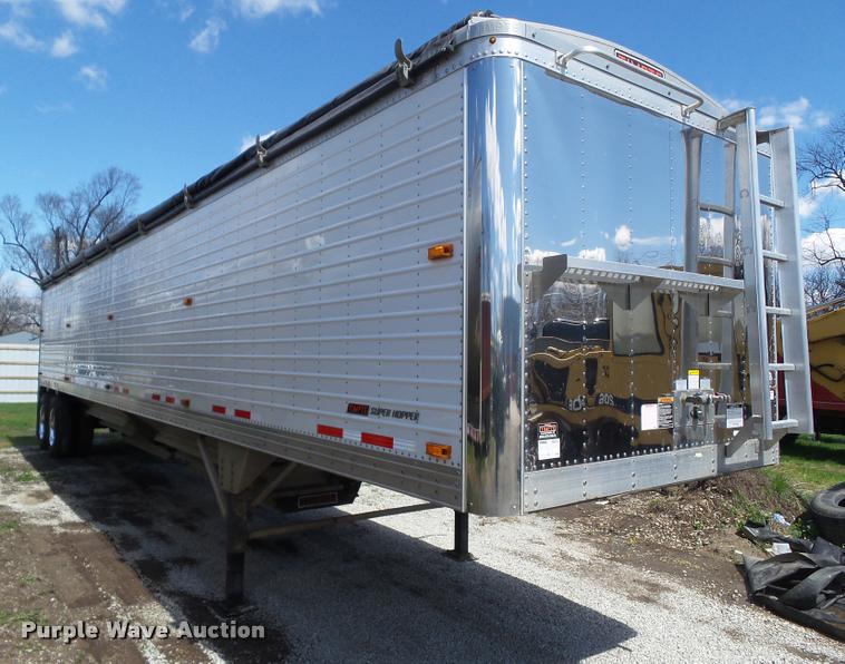 image for item CB9958 2017 Timpte Super Hopper double hopper grain trailer