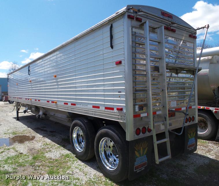 image for item CB9958 2017 Timpte Super Hopper double hopper grain trailer