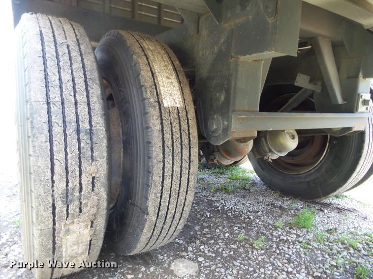 image for item CB9958 2017 Timpte Super Hopper double hopper grain trailer