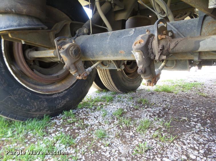 image for item CB9958 2017 Timpte Super Hopper double hopper grain trailer