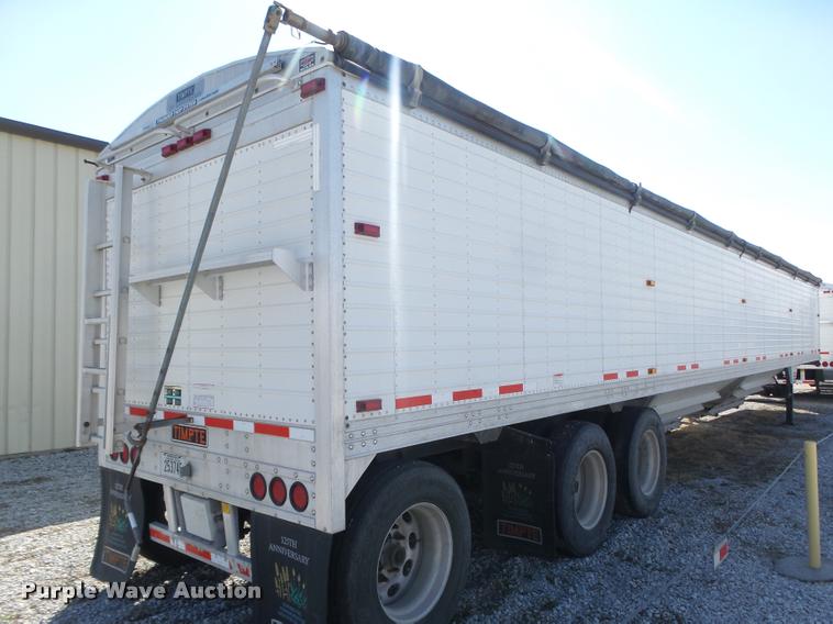 image for item DA0612 2010 Timpte double hopper grain trailer
