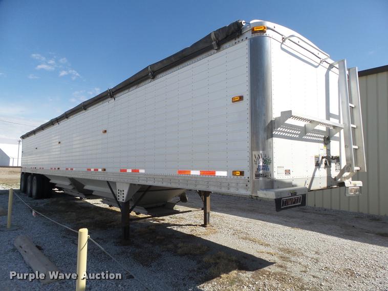 image for item DA0612 2010 Timpte double hopper grain trailer