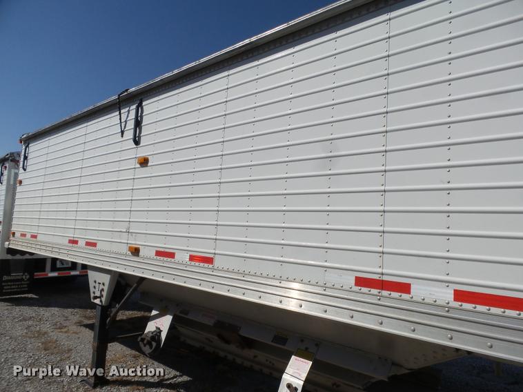 image for item DA0612 2010 Timpte double hopper grain trailer