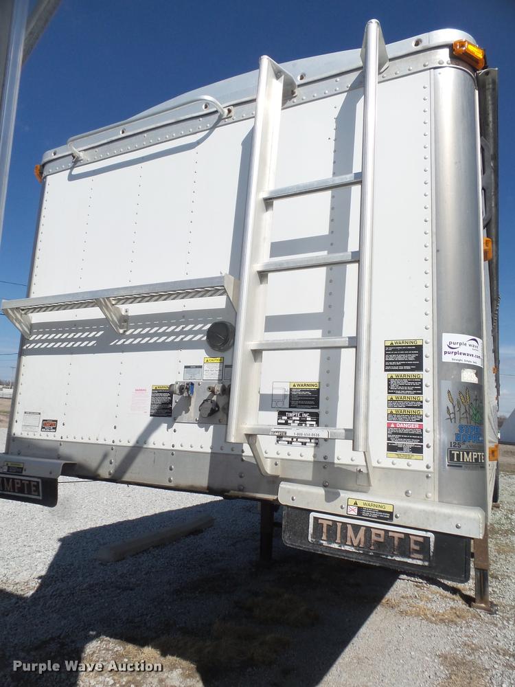 image for item DA0612 2010 Timpte double hopper grain trailer