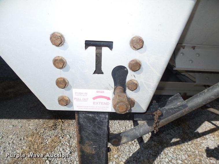 image for item DA0612 2010 Timpte double hopper grain trailer