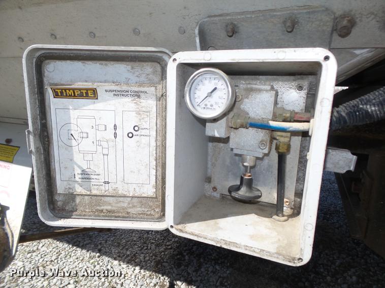 image for item DA0612 2010 Timpte double hopper grain trailer