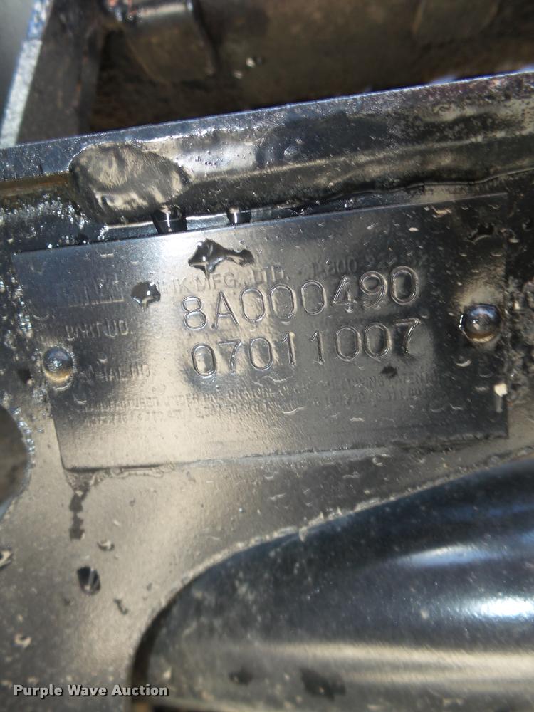 image for item DA0647 2002 International 9100i semi truck