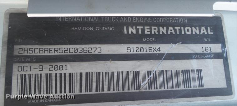 image for item DA0648 2002 International 9100i semi truck