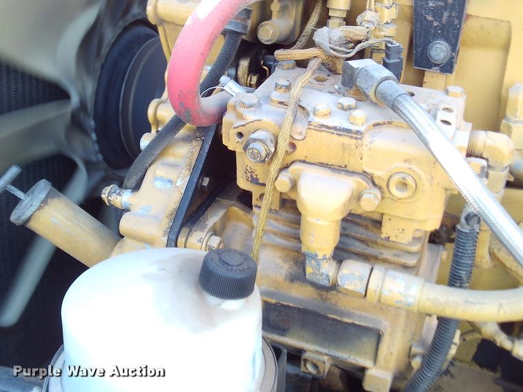 image for item DA6005 2003 Peterbilt 379 semi truck