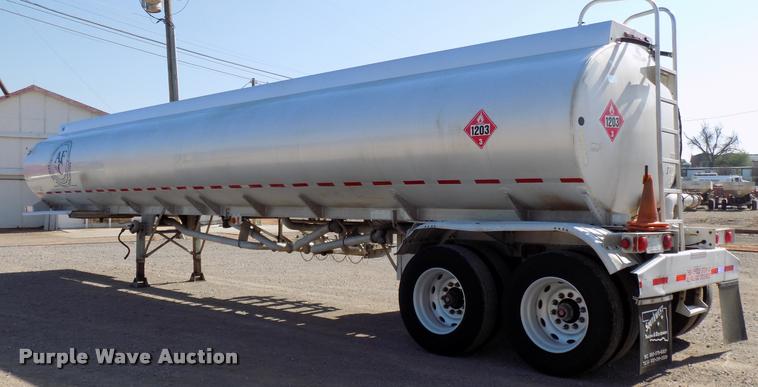 image for item DA6068 1991 Heil  tank trailer