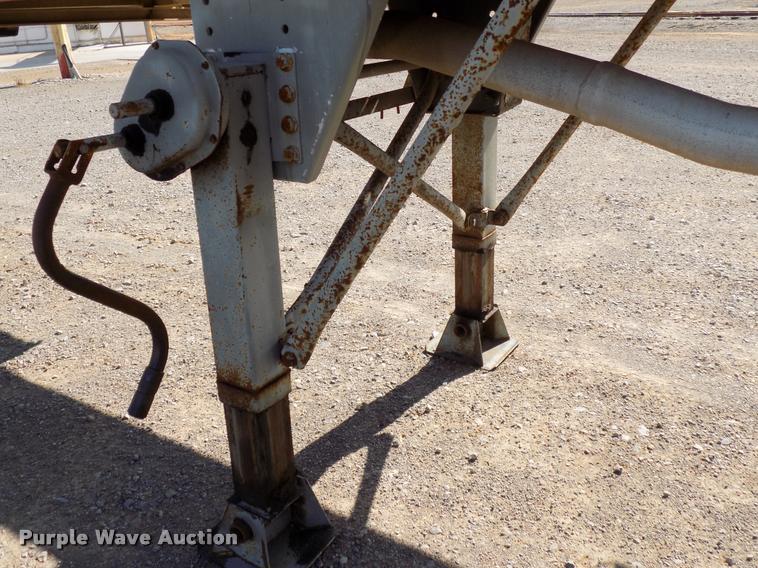 image for item DA6068 1991 Heil  tank trailer