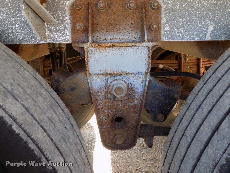 image for item DA6068 1991 Heil  tank trailer