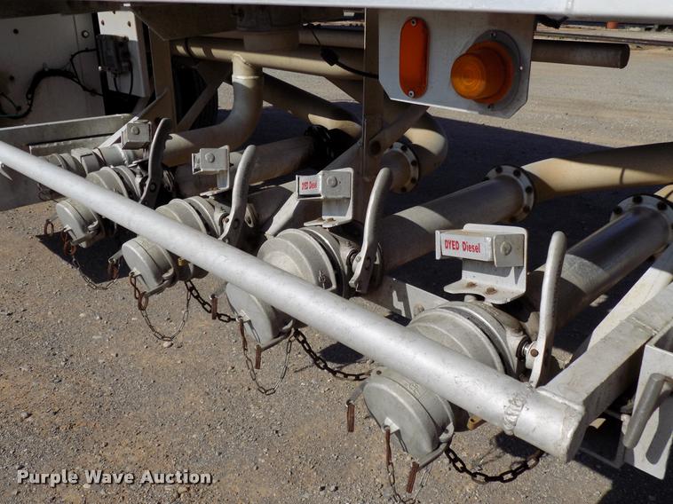 image for item DA6068 1991 Heil  tank trailer