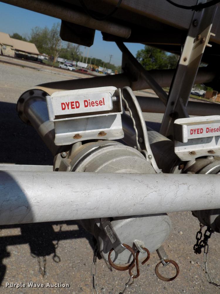 image for item DA6068 1991 Heil  tank trailer