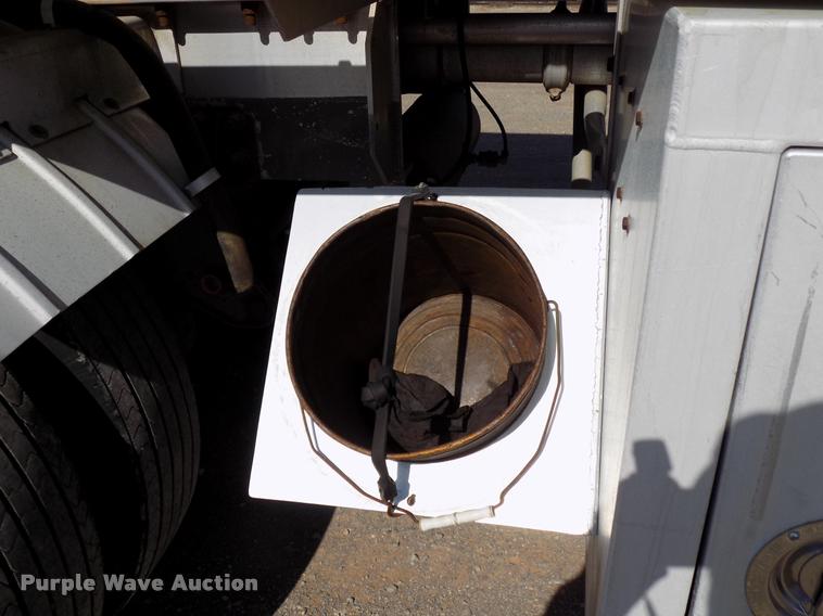 image for item DA6068 1991 Heil  tank trailer