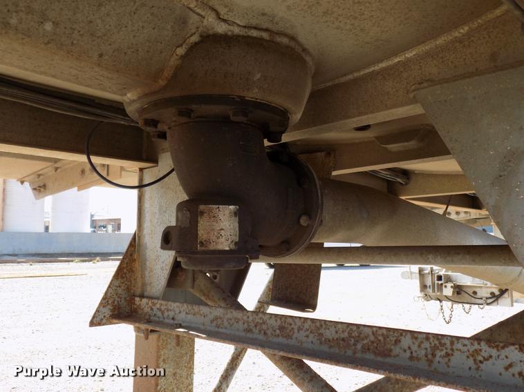 image for item DA6068 1991 Heil  tank trailer