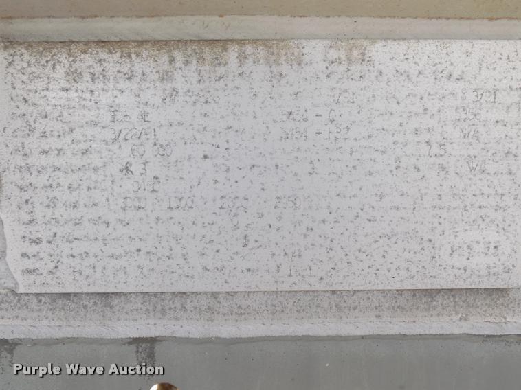 image for item DA6068 1991 Heil  tank trailer