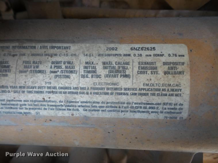 image for item DA8054 2002 Sterling L9500 semi truck