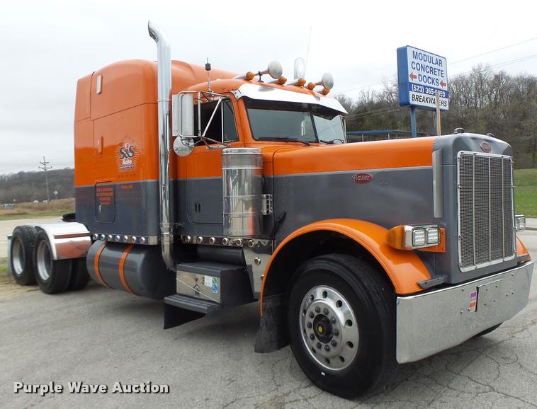 image for item DB1301 1988 Peterbilt 379 semi truck