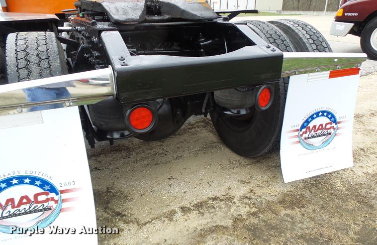 image for item DB1301 1988 Peterbilt 379 semi truck