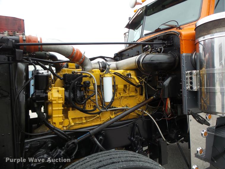 image for item DB1301 1988 Peterbilt 379 semi truck