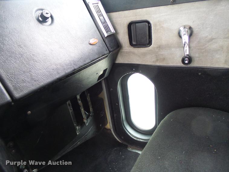 image for item DB1301 1988 Peterbilt 379 semi truck
