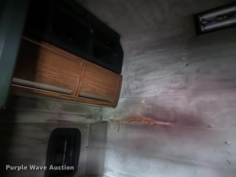 image for item DB1301 1988 Peterbilt 379 semi truck