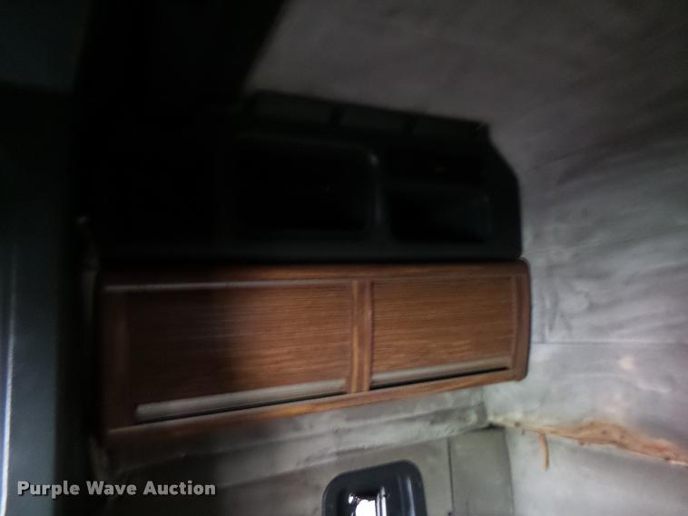 image for item DB1301 1988 Peterbilt 379 semi truck