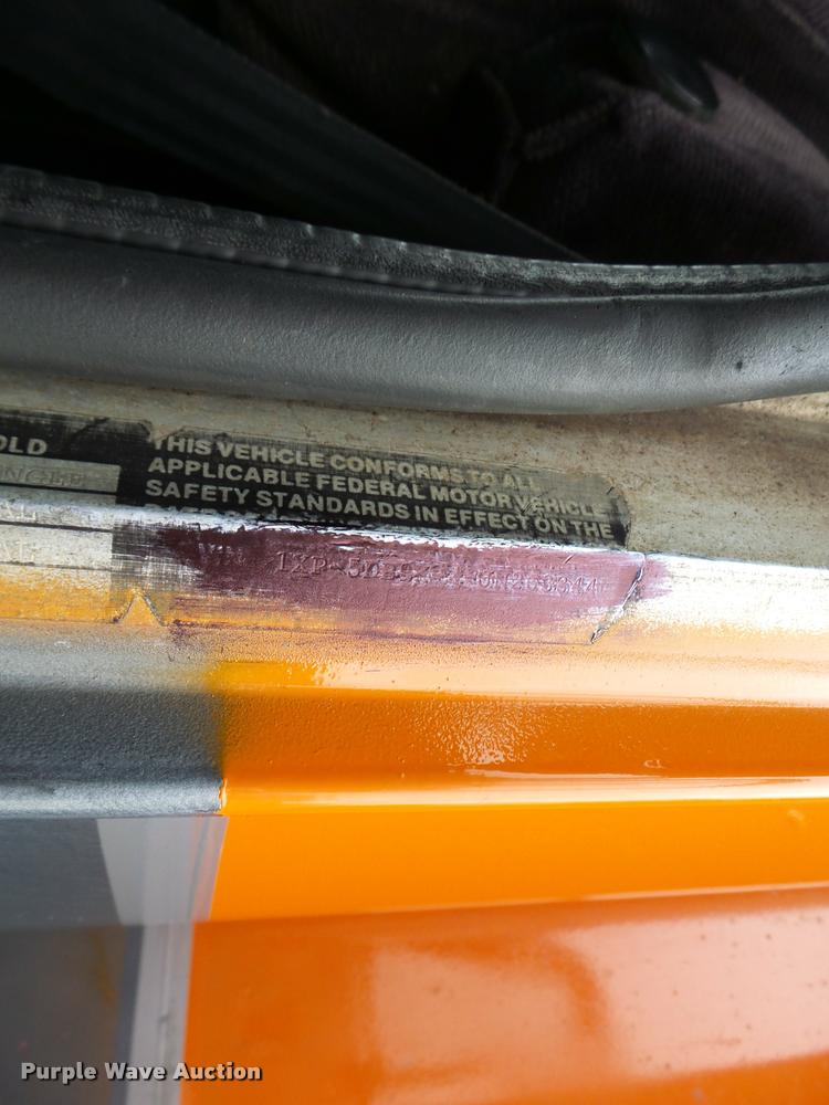 image for item DB1301 1988 Peterbilt 379 semi truck