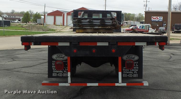 image for item DB1304 1994 GMC TopKick flatbed truck