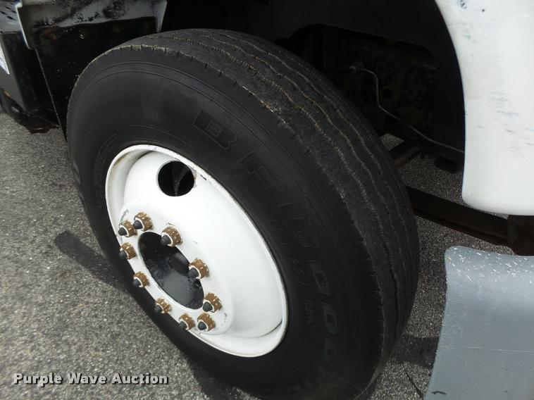 image for item DB1304 1994 GMC TopKick flatbed truck