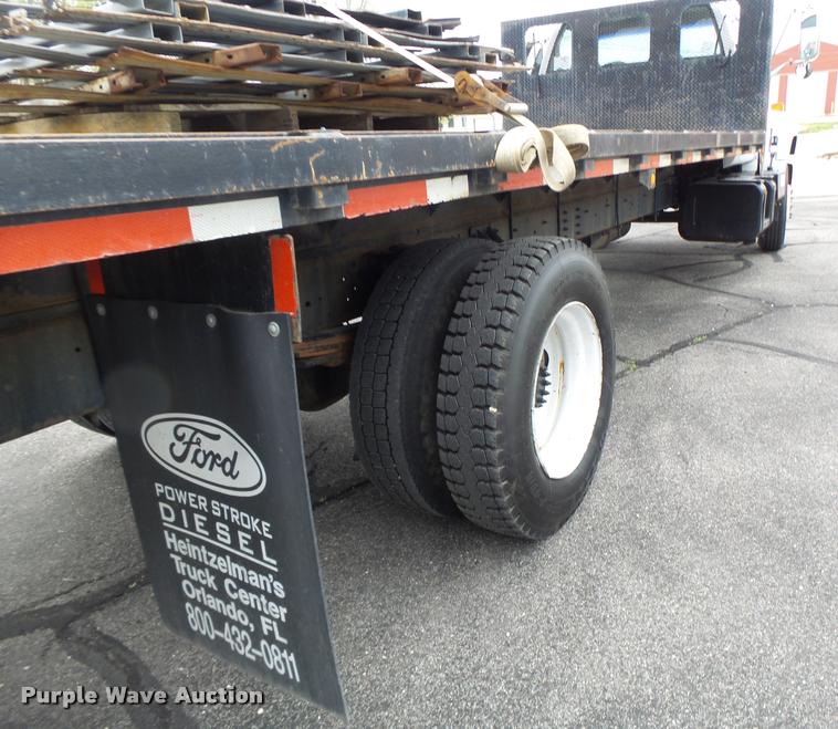 image for item DB1304 1994 GMC TopKick flatbed truck