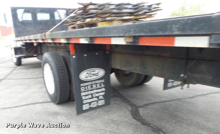 image for item DB1304 1994 GMC TopKick flatbed truck