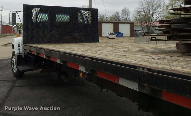 image for item DB1304 1994 GMC TopKick flatbed truck