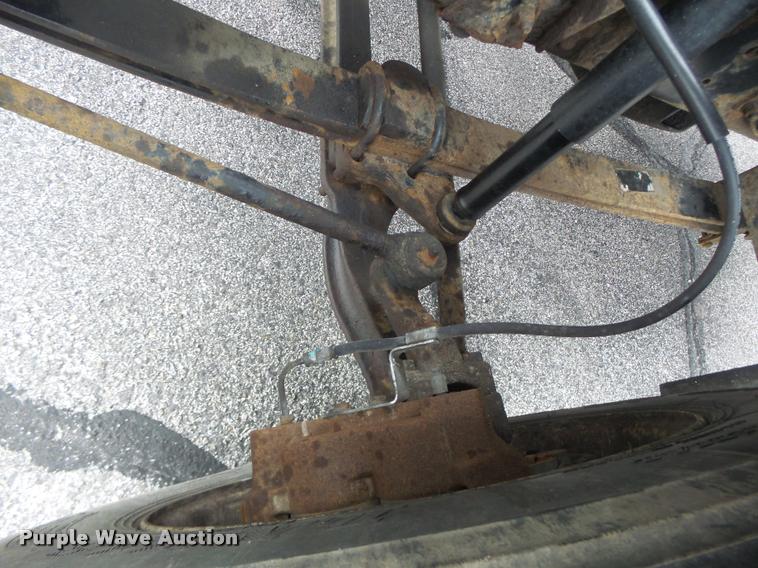 image for item DB1304 1994 GMC TopKick flatbed truck