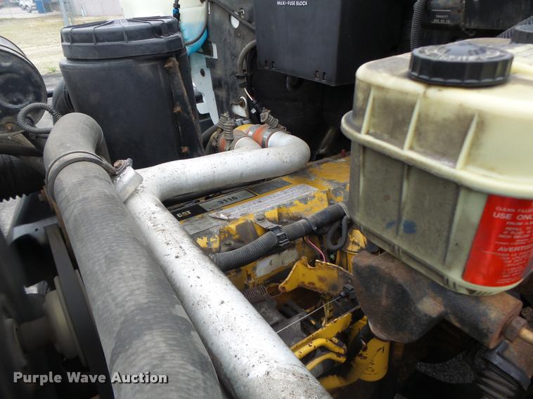 image for item DB1304 1994 GMC TopKick flatbed truck