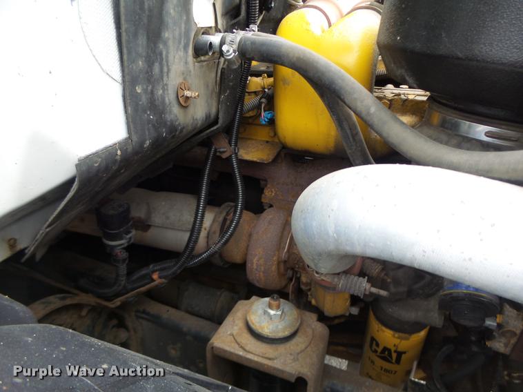 image for item DB1304 1994 GMC TopKick flatbed truck