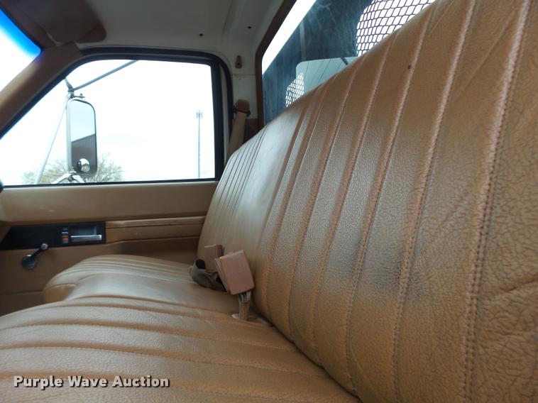 image for item DB1304 1994 GMC TopKick flatbed truck