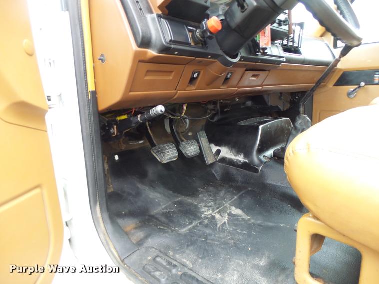 image for item DB1304 1994 GMC TopKick flatbed truck