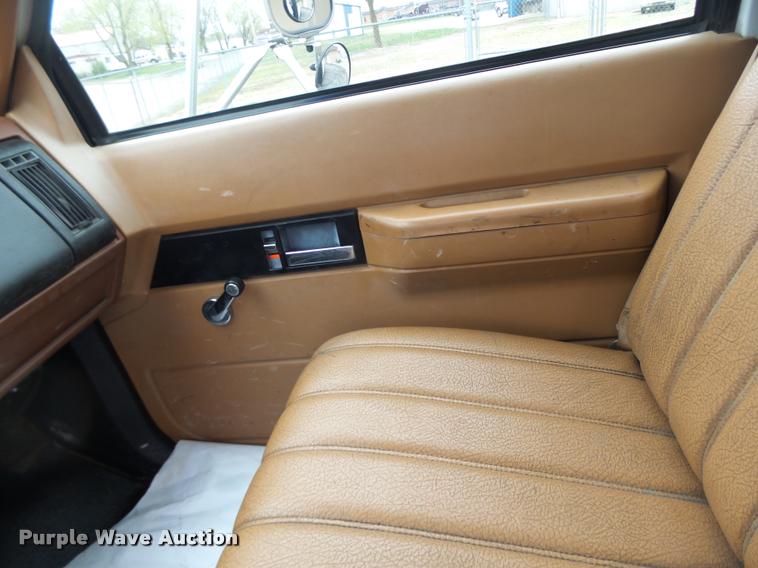 image for item DB1304 1994 GMC TopKick flatbed truck