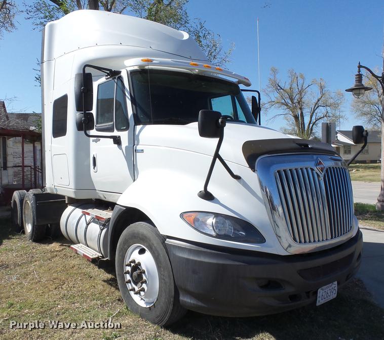 image for item DB2515 2010 International ProStar 6X45 semi truck