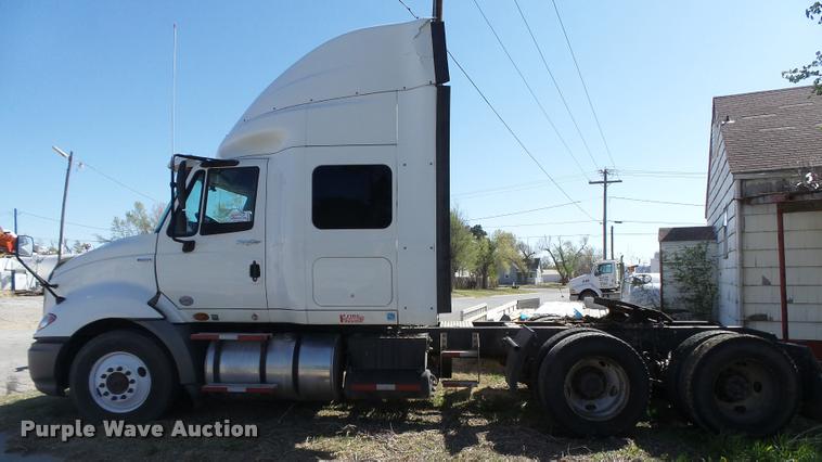 image for item DB2515 2010 International ProStar 6X45 semi truck