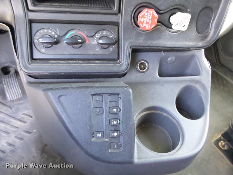 image for item DB2515 2010 International ProStar 6X45 semi truck