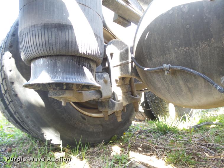 image for item DB2515 2010 International ProStar 6X45 semi truck