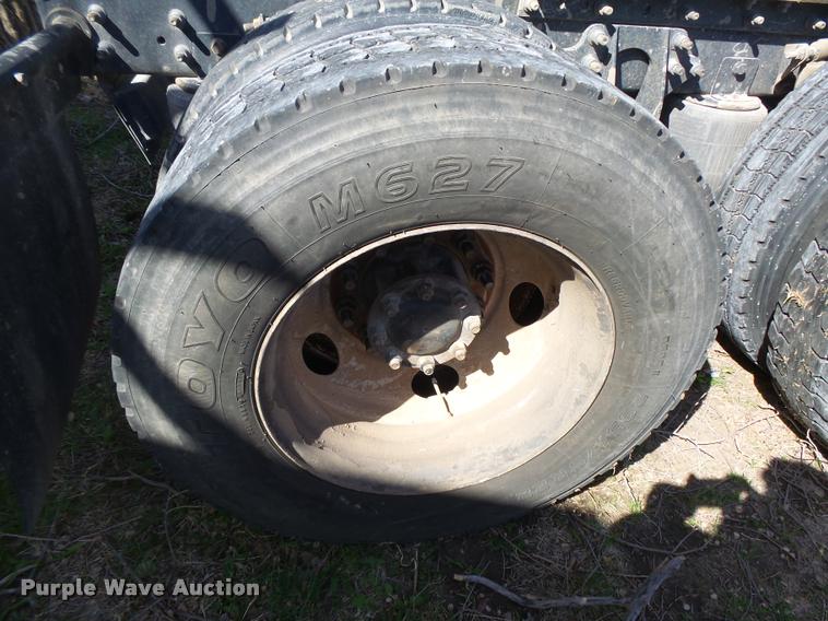 image for item DB2515 2010 International ProStar 6X45 semi truck