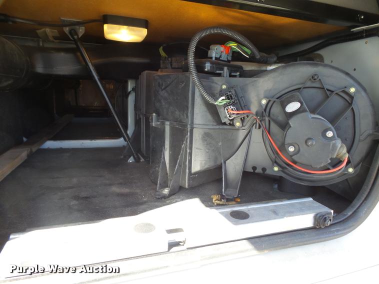 image for item DB2515 2010 International ProStar 6X45 semi truck